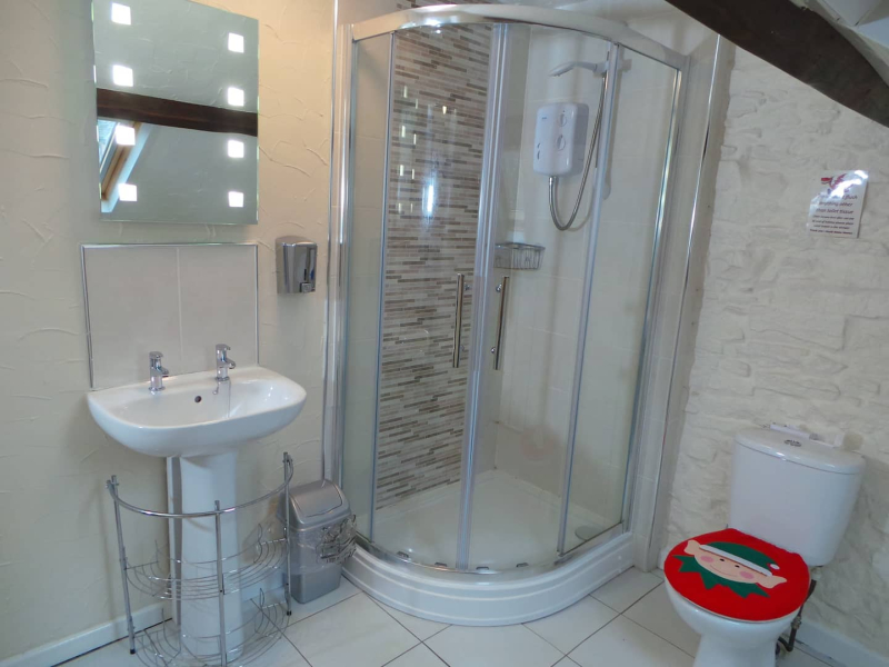 48ff33dd-4cd7-4c25-8208-966f0eda346b